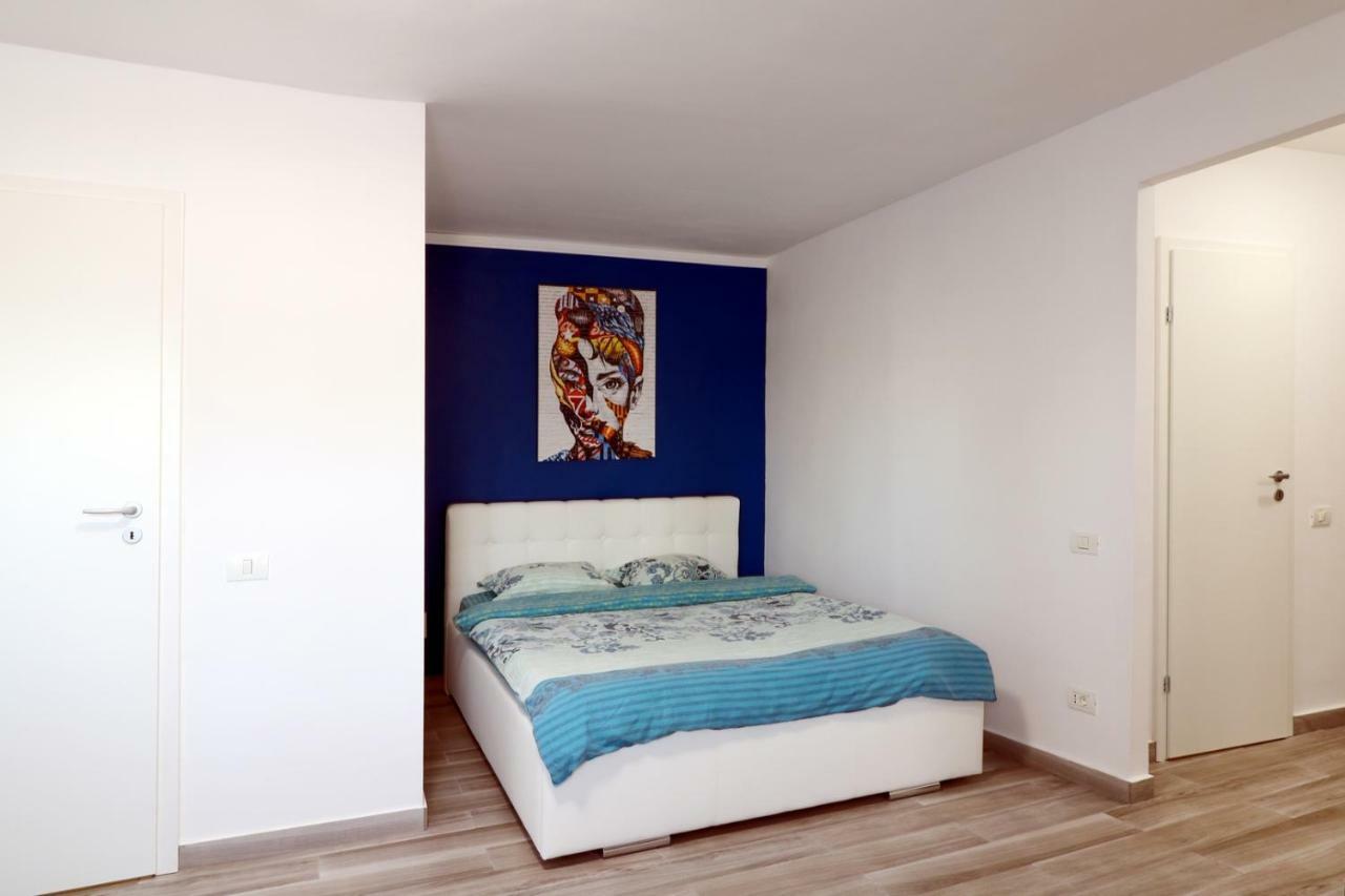 Luxury Olimpia Studio In Bucharest, With Netflix App Exterior foto